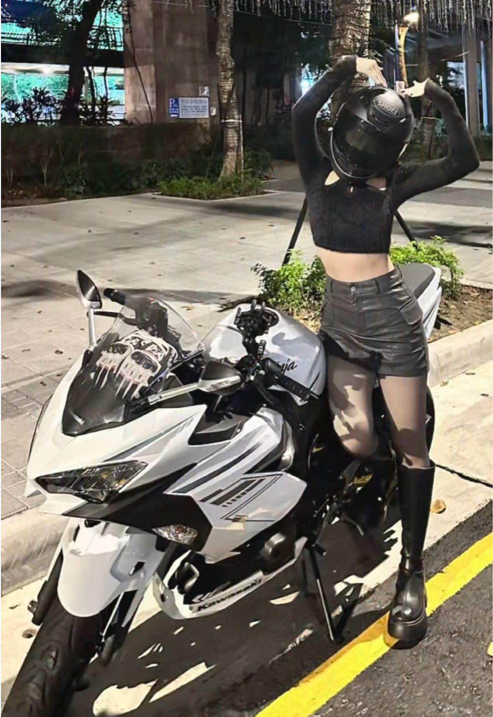 @丁丁
