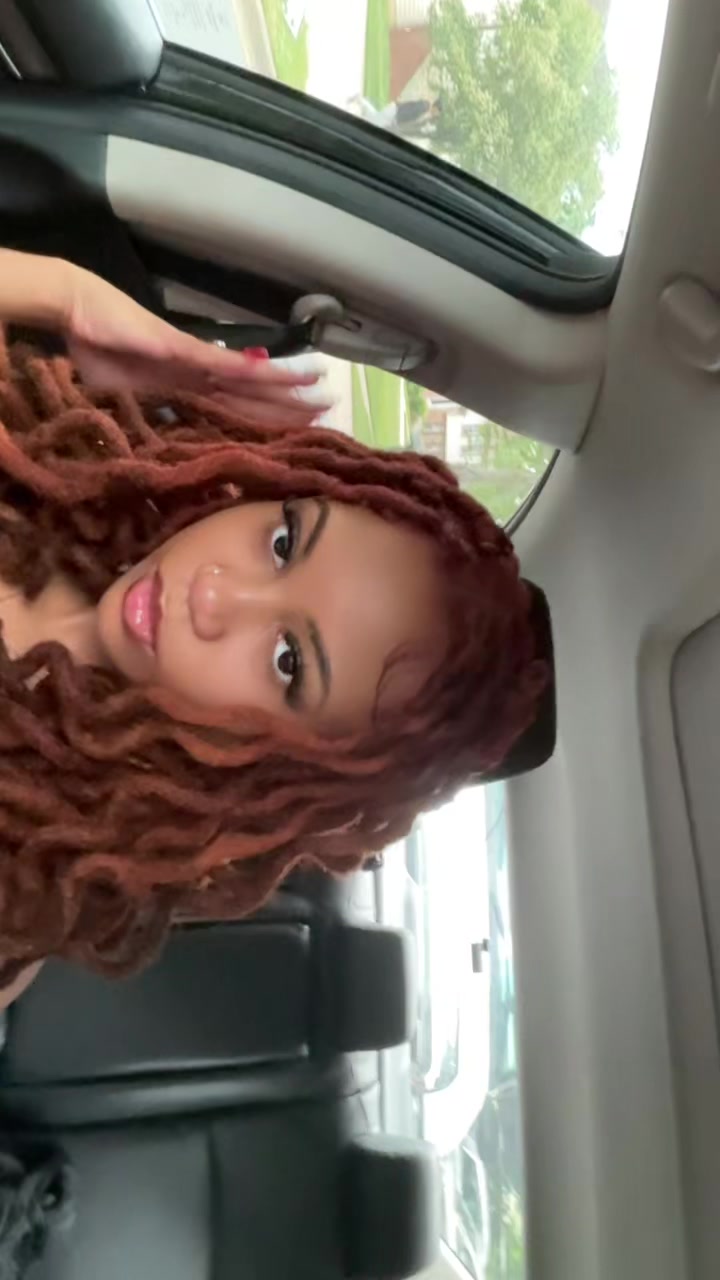 @Pretty lil dreadhead🥰