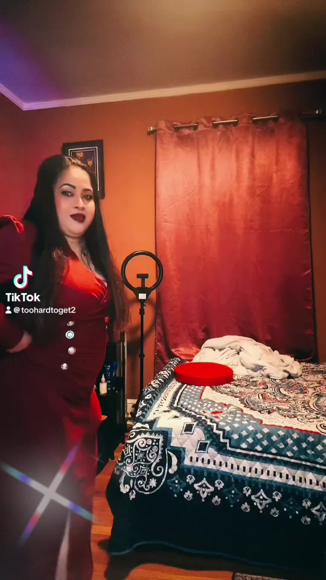 @PRIYA 3😘