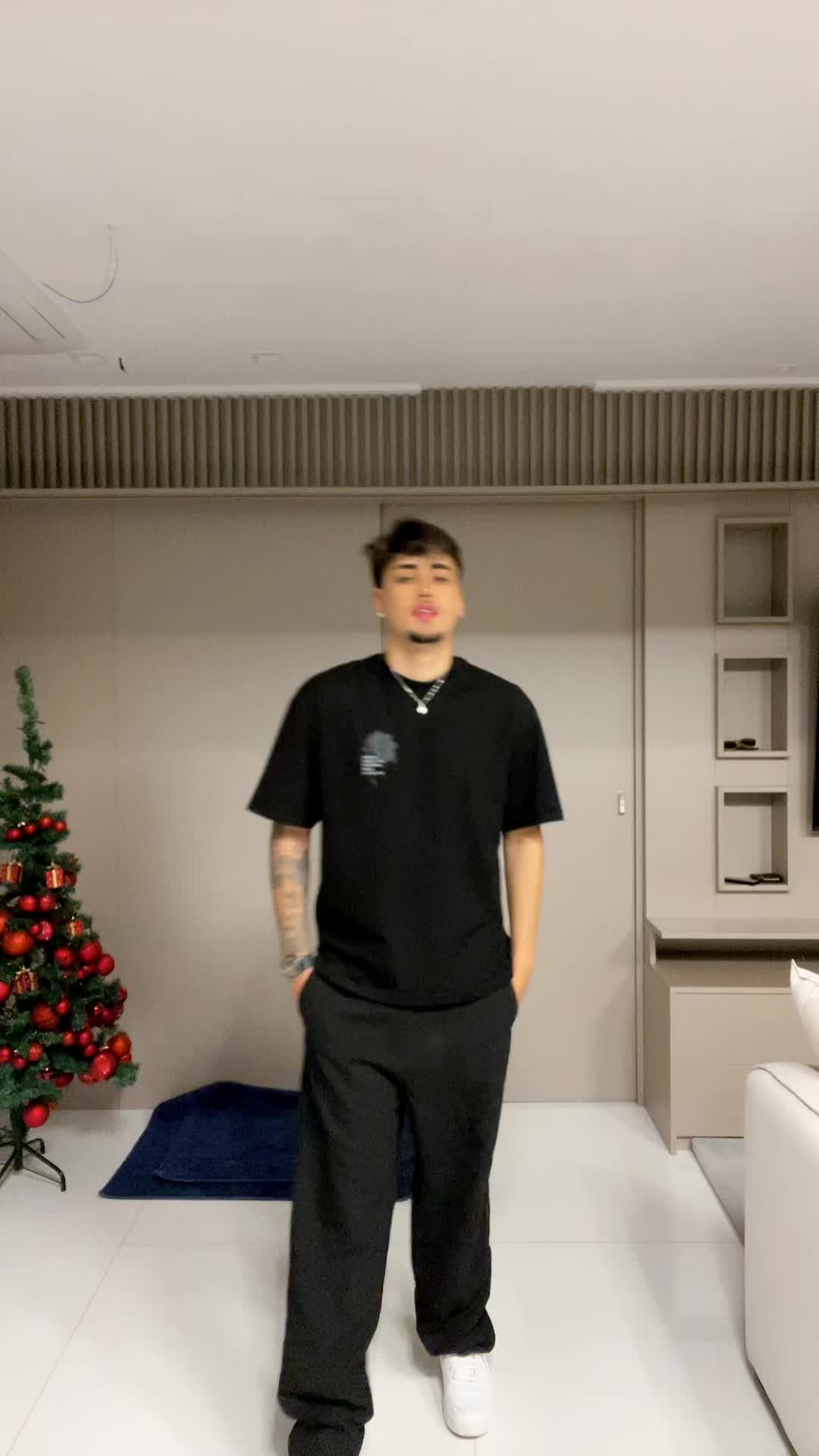 @Vini07🦇