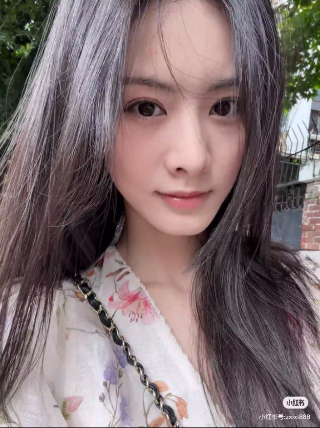 @ZHAO XIXI 赵夕汐