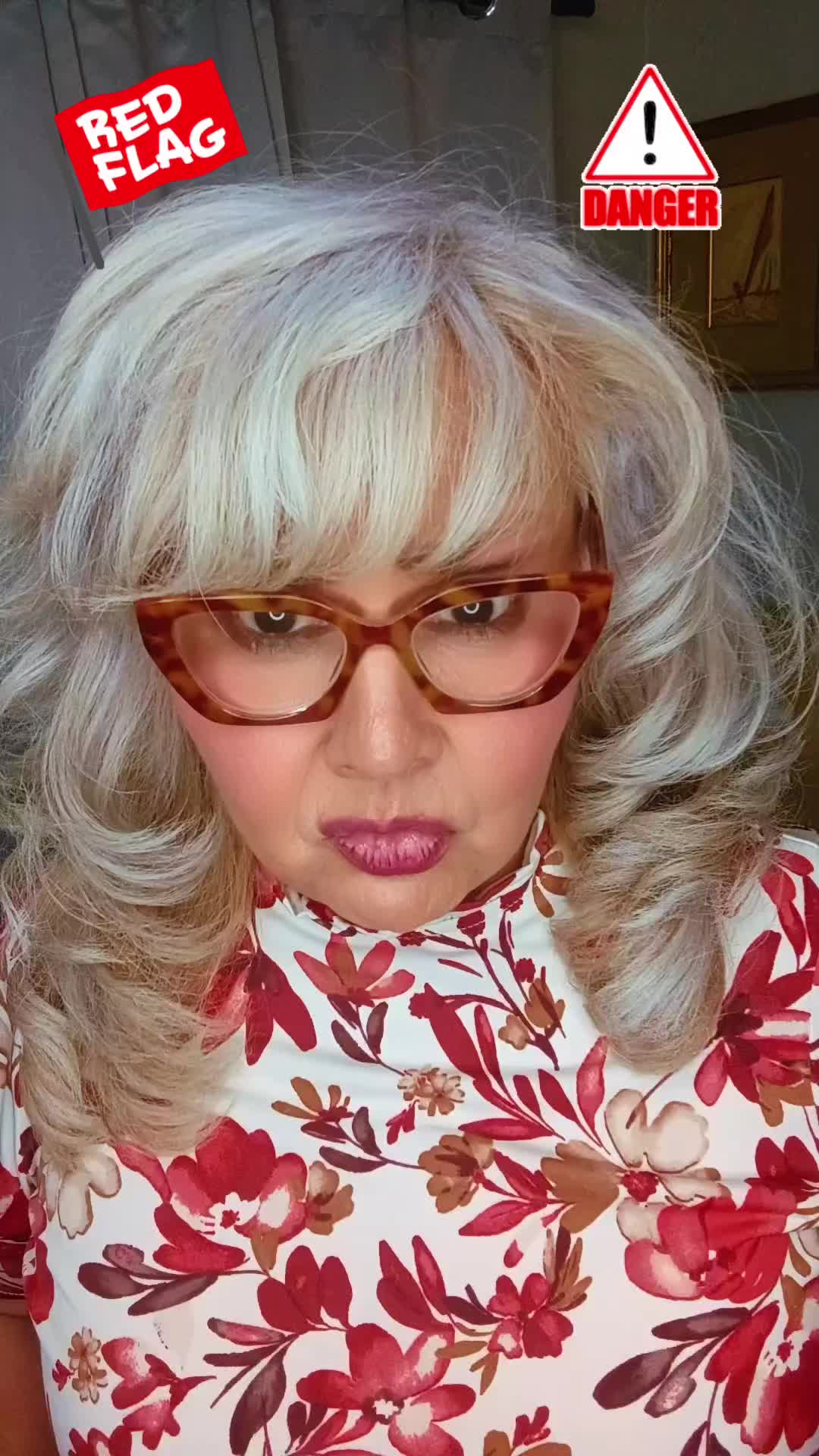 @Elena Flores