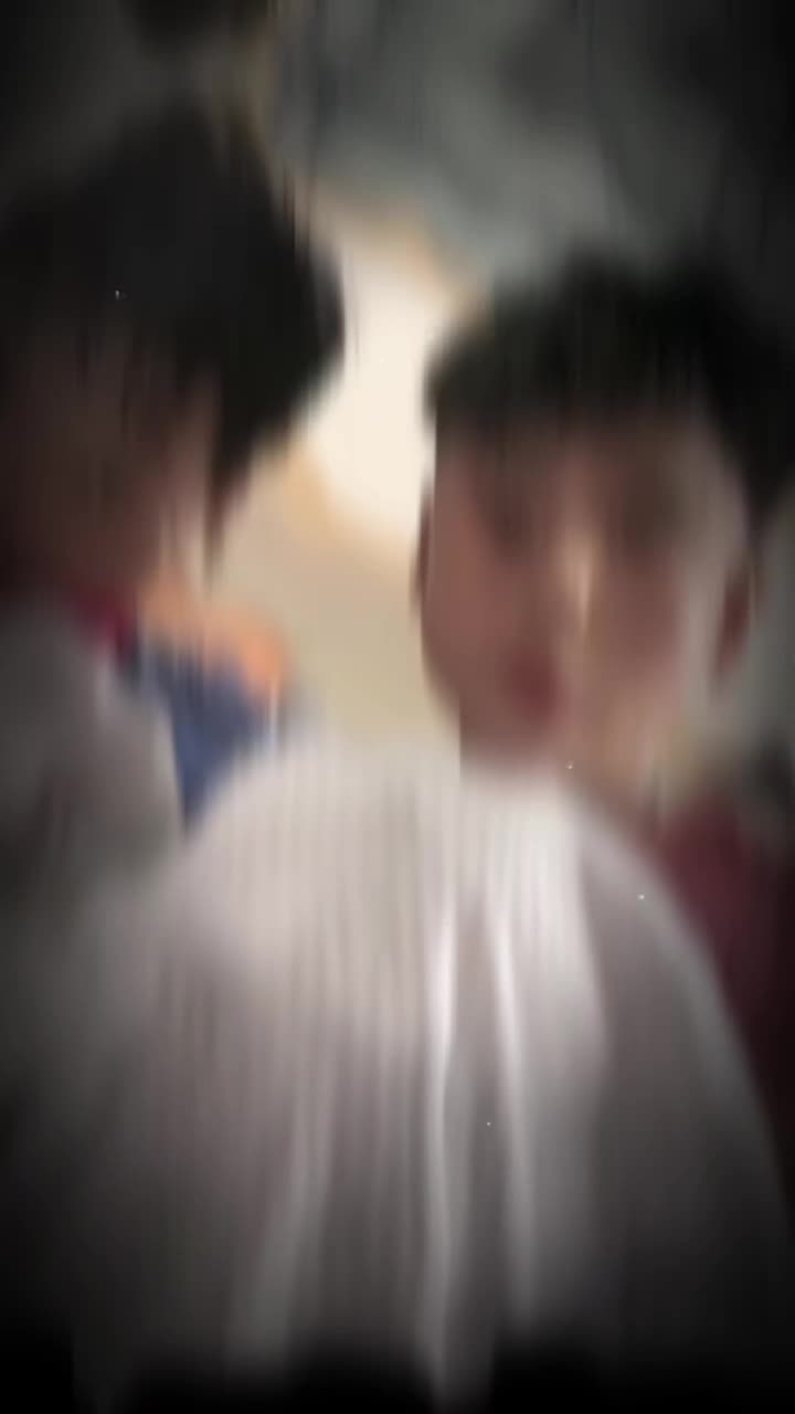 @Nhìn Cái Gì Mà Nhìn