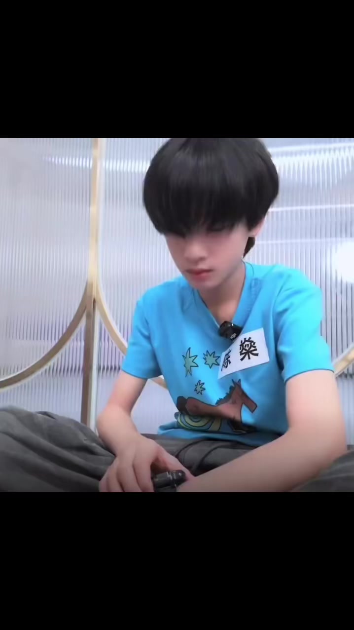 @๐
๐ข๐๐๐๐๐๐ โ๐๐ (็ๆฏ็ ๏ผ