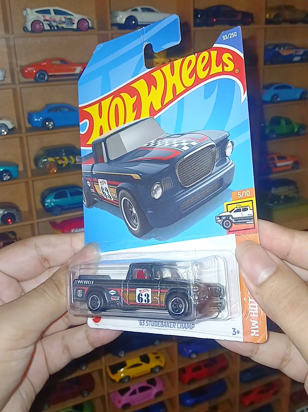 @Minis_PopGeek