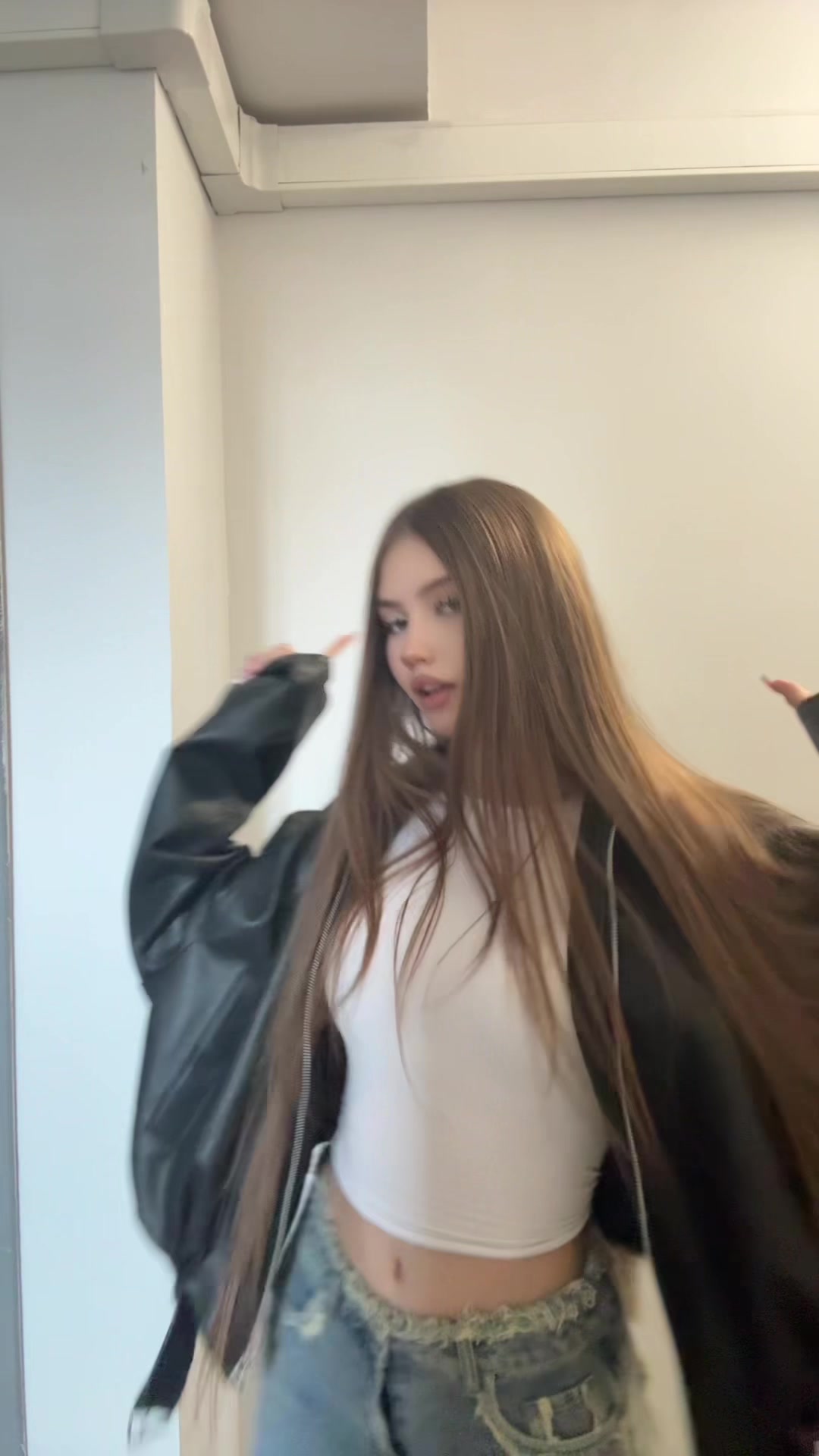 @RYZHAKOVA🎀