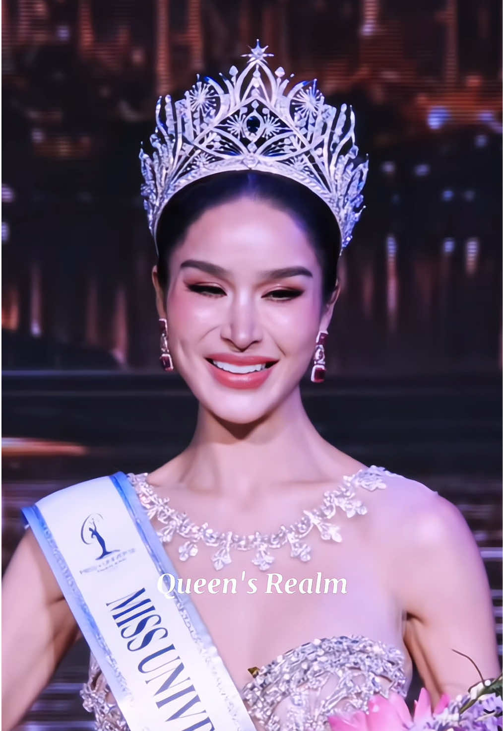 @Queen's Realm