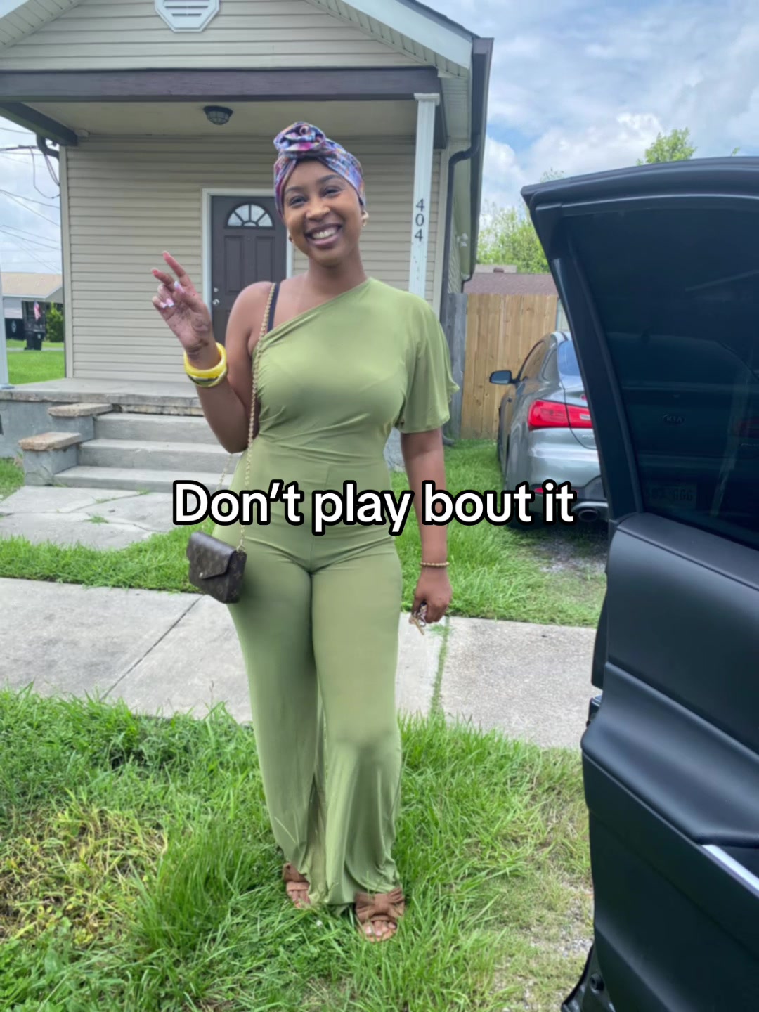 @QweenQweezy