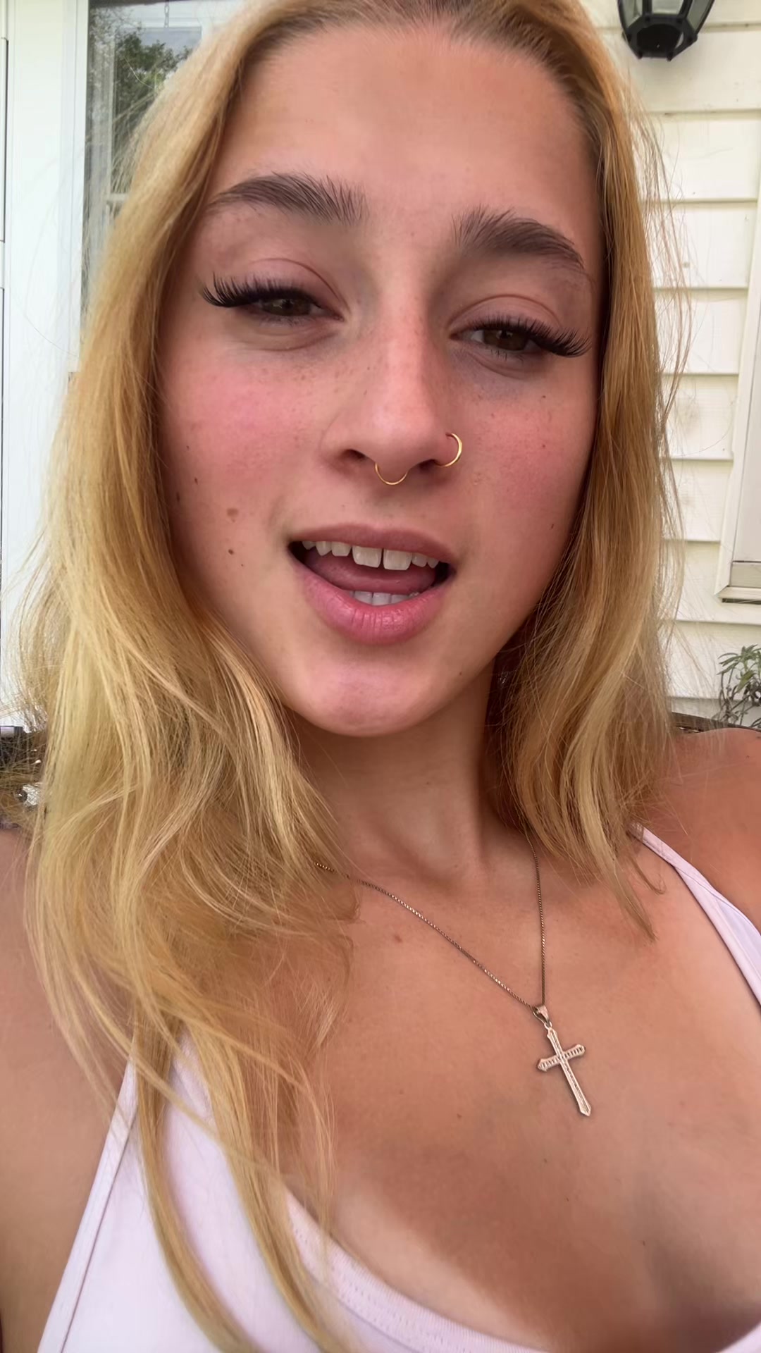 @eliza ◡̈