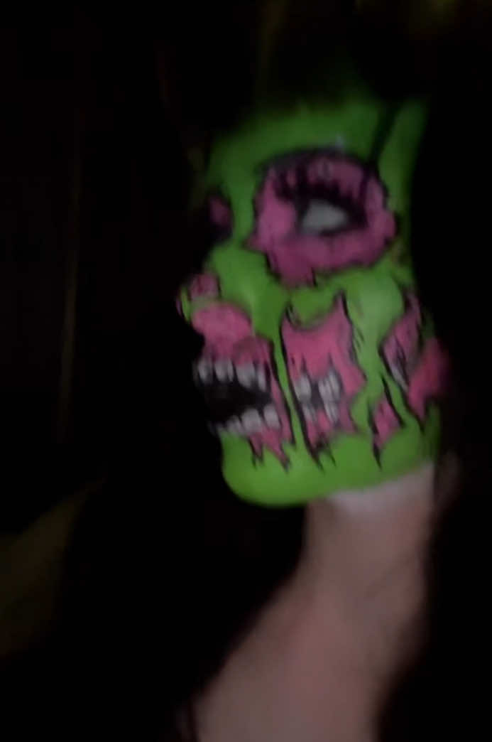 @2Girls1SlurpJuice