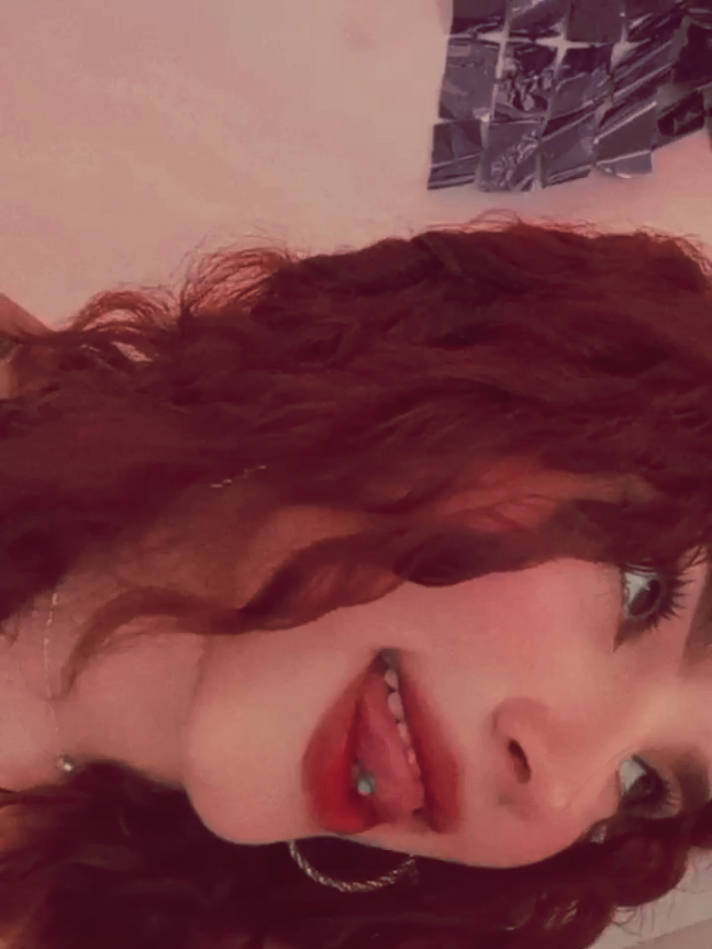 @🔭𝐄 𝐌 𝐈 𝐋 𝐘 🎀