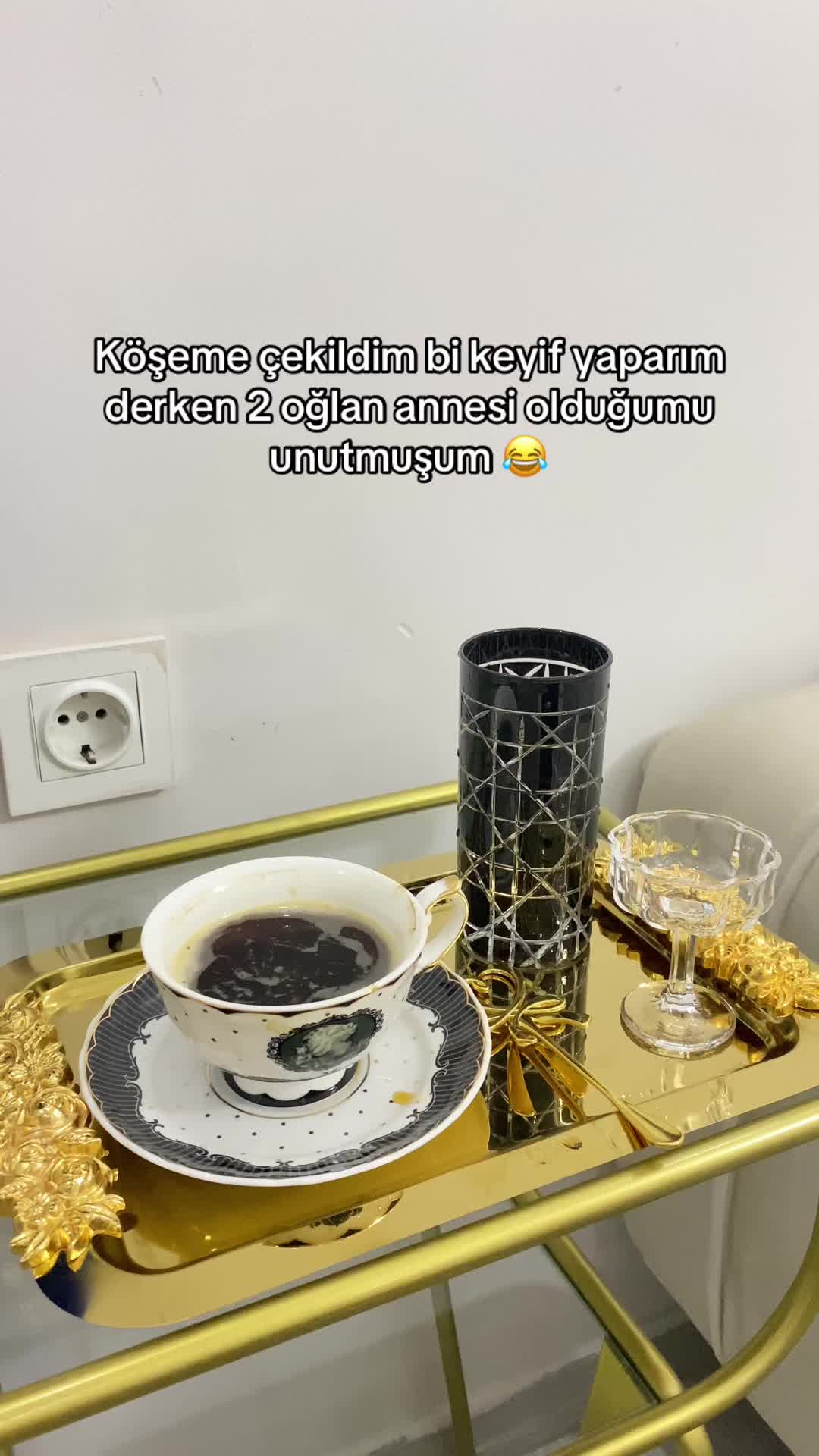 @homesunumblogum