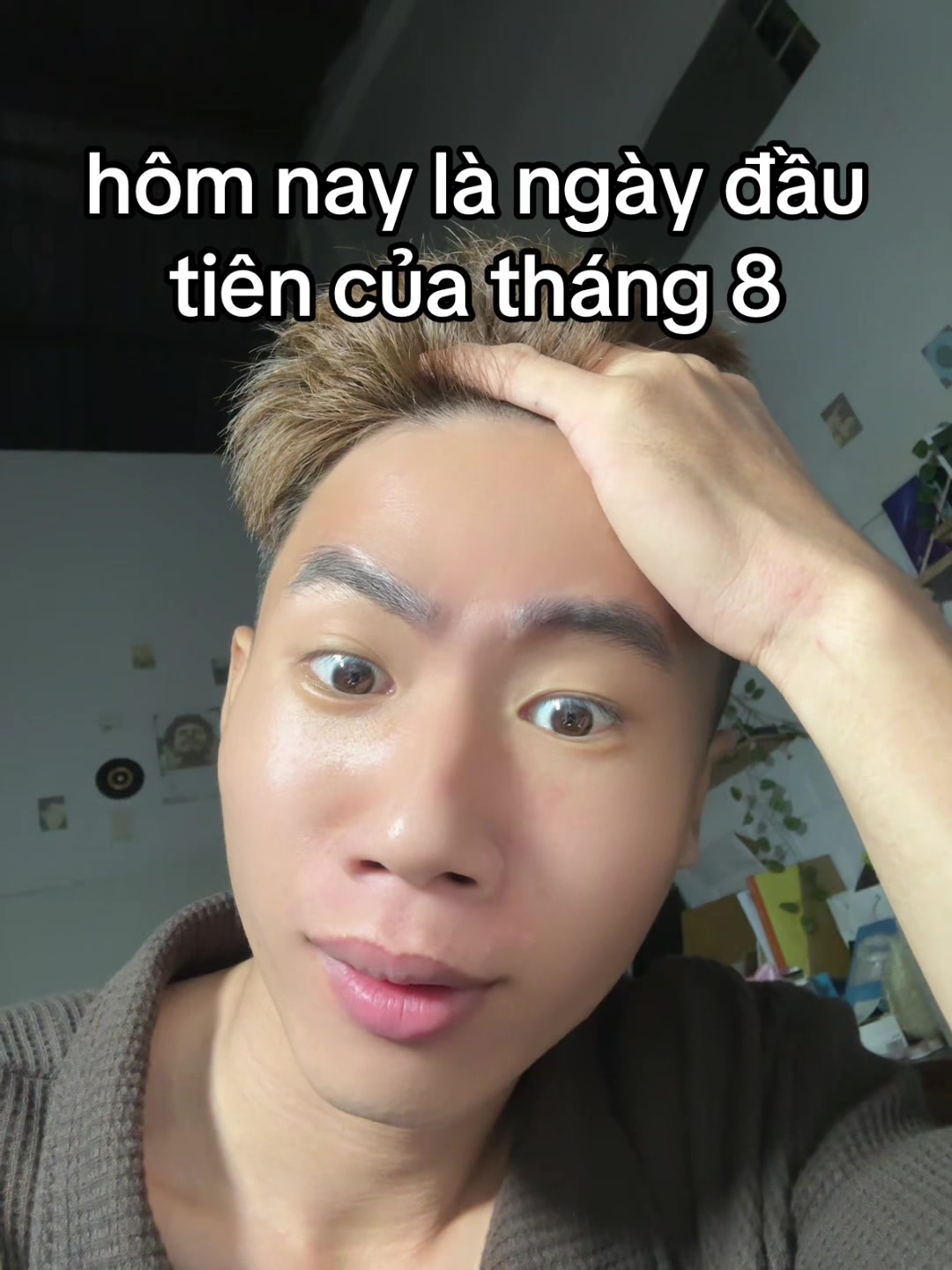 @đứa trẻ kh&ocirc;ng c&oacute; mẹ