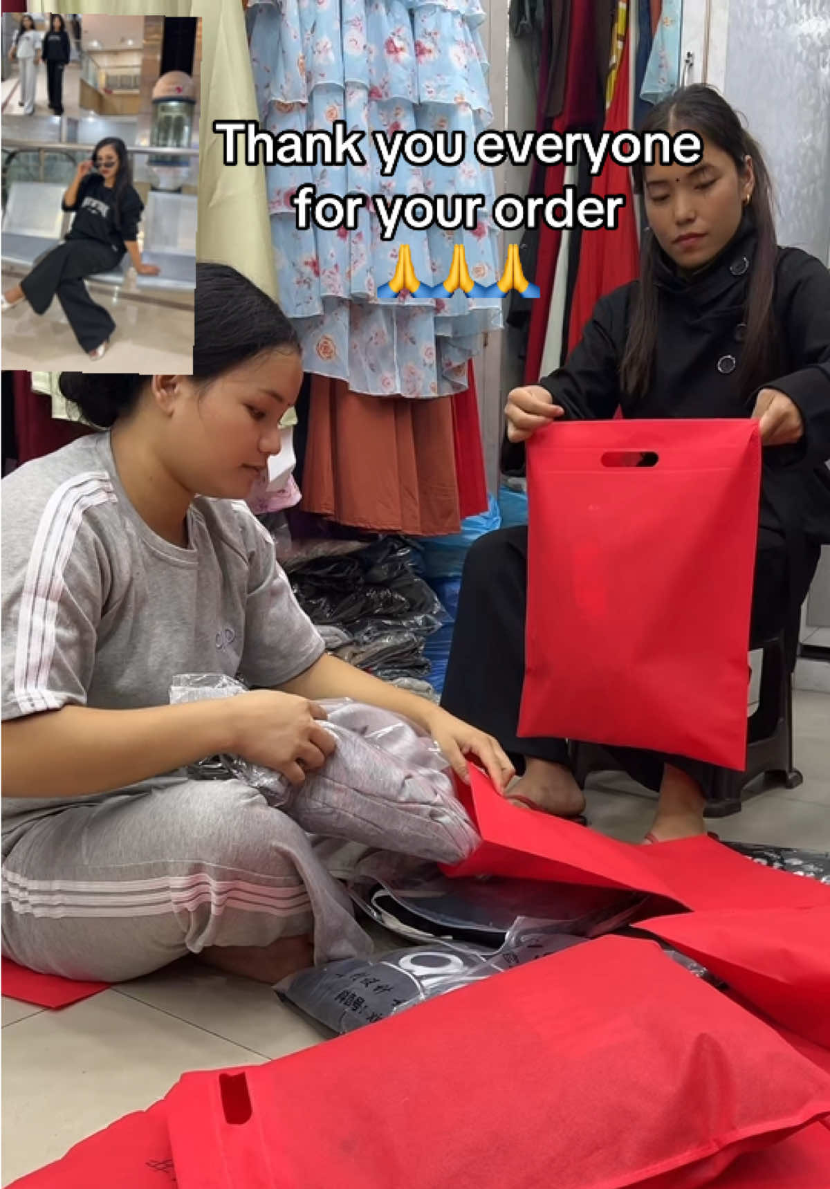@ads__closet