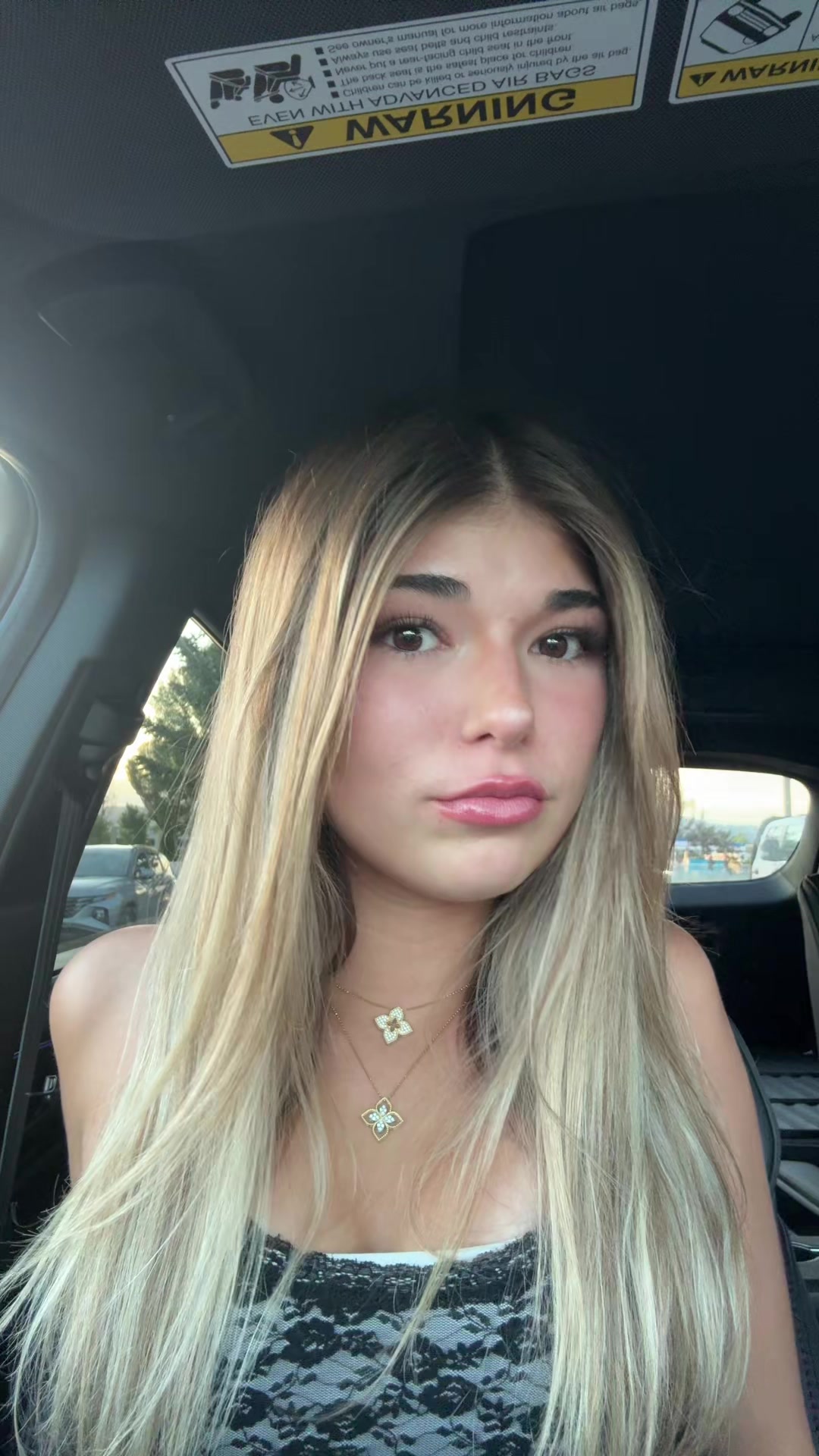 @🥰