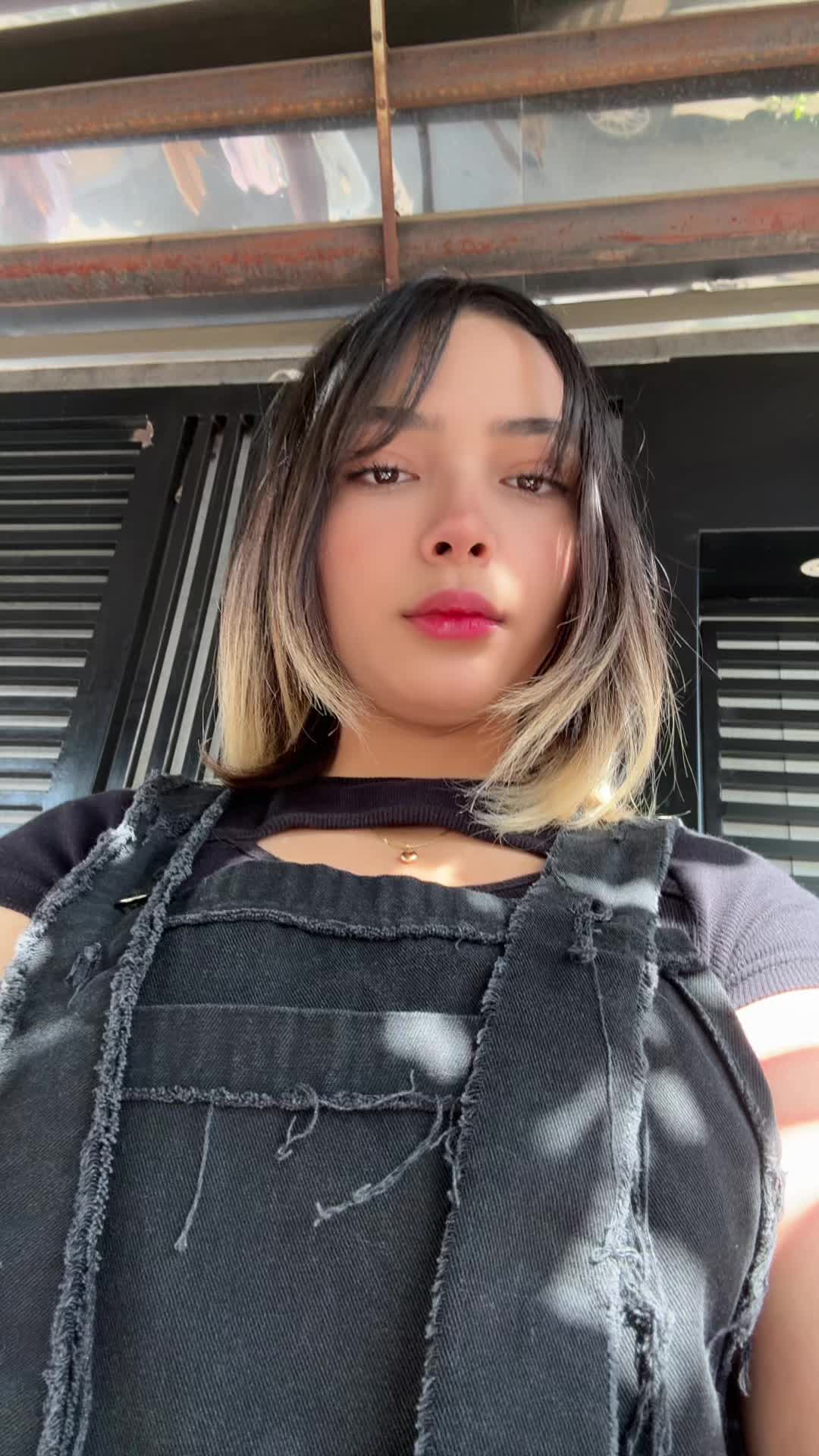 @thnasti_