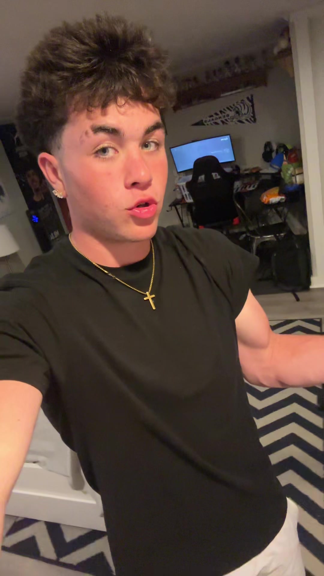 @itsbdix