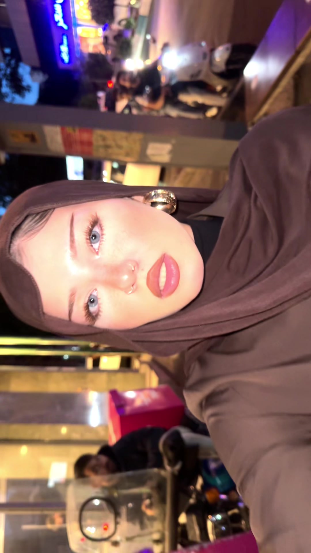 @سارا