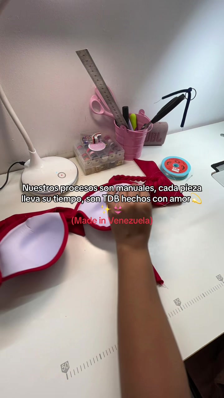 @Coquetaswimsuit