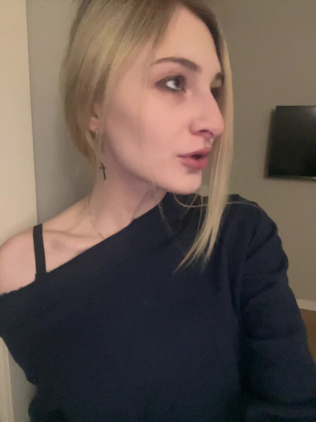 @kisswnnyc