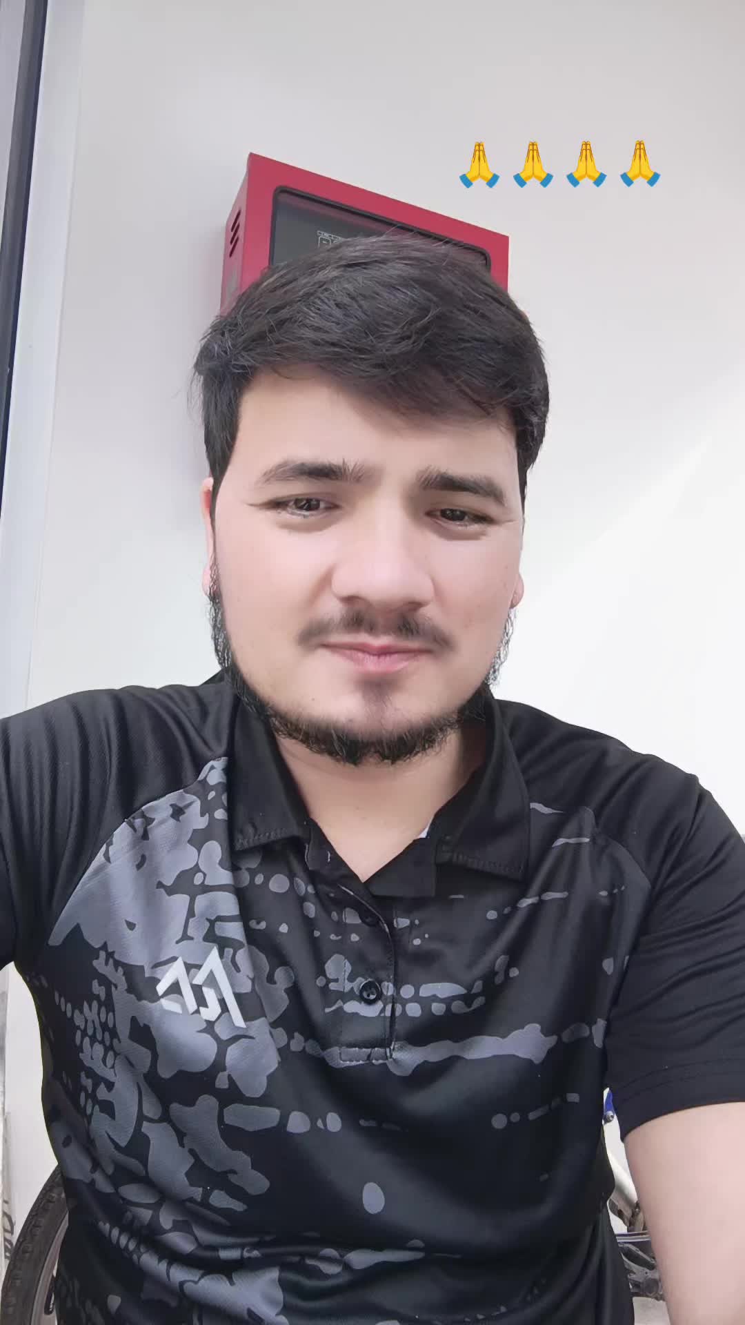 @राज ब बिष्ट