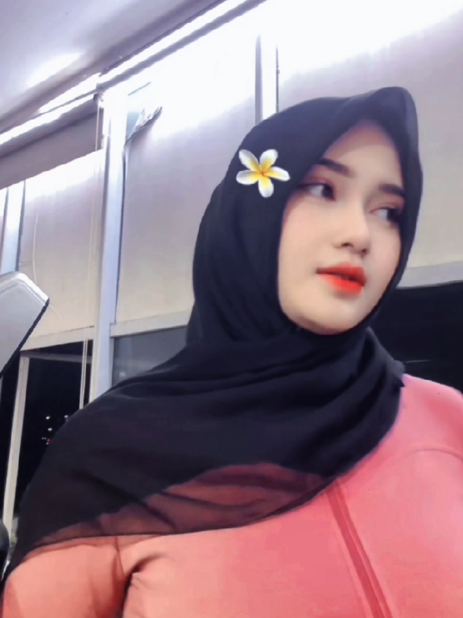 @Ara Nurdianty🐝