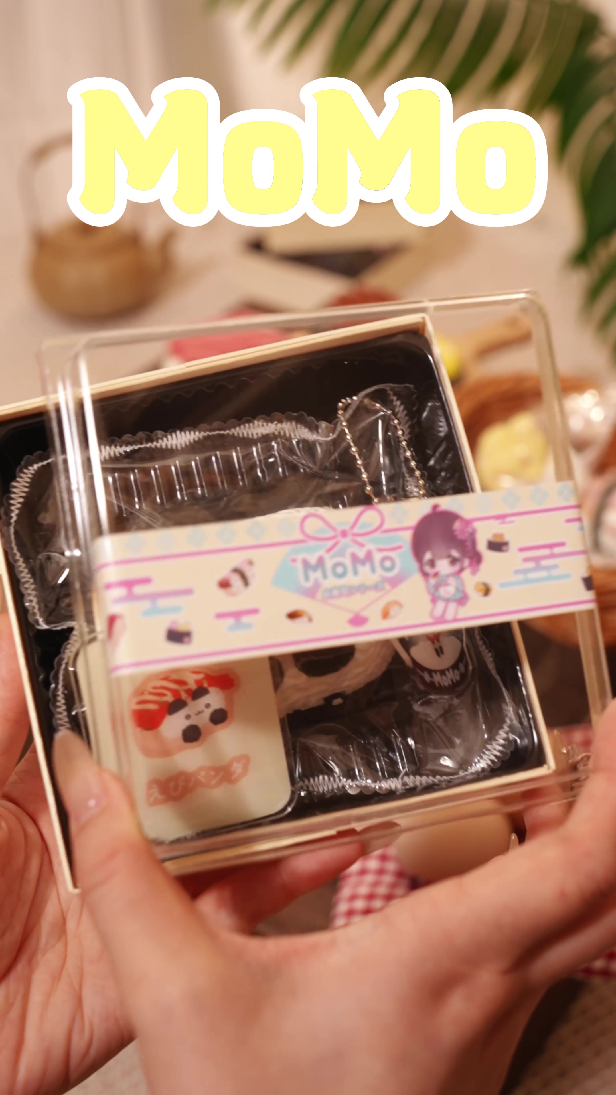 @MoMo