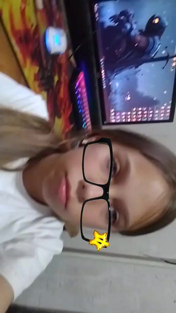 @лиза🥰