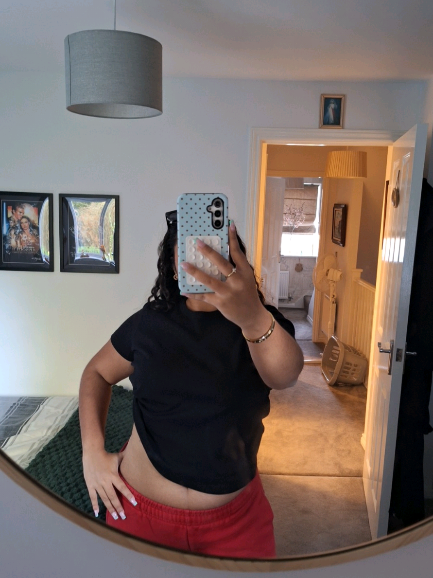 @ℰ𝓁𝒾𝓃𝒶