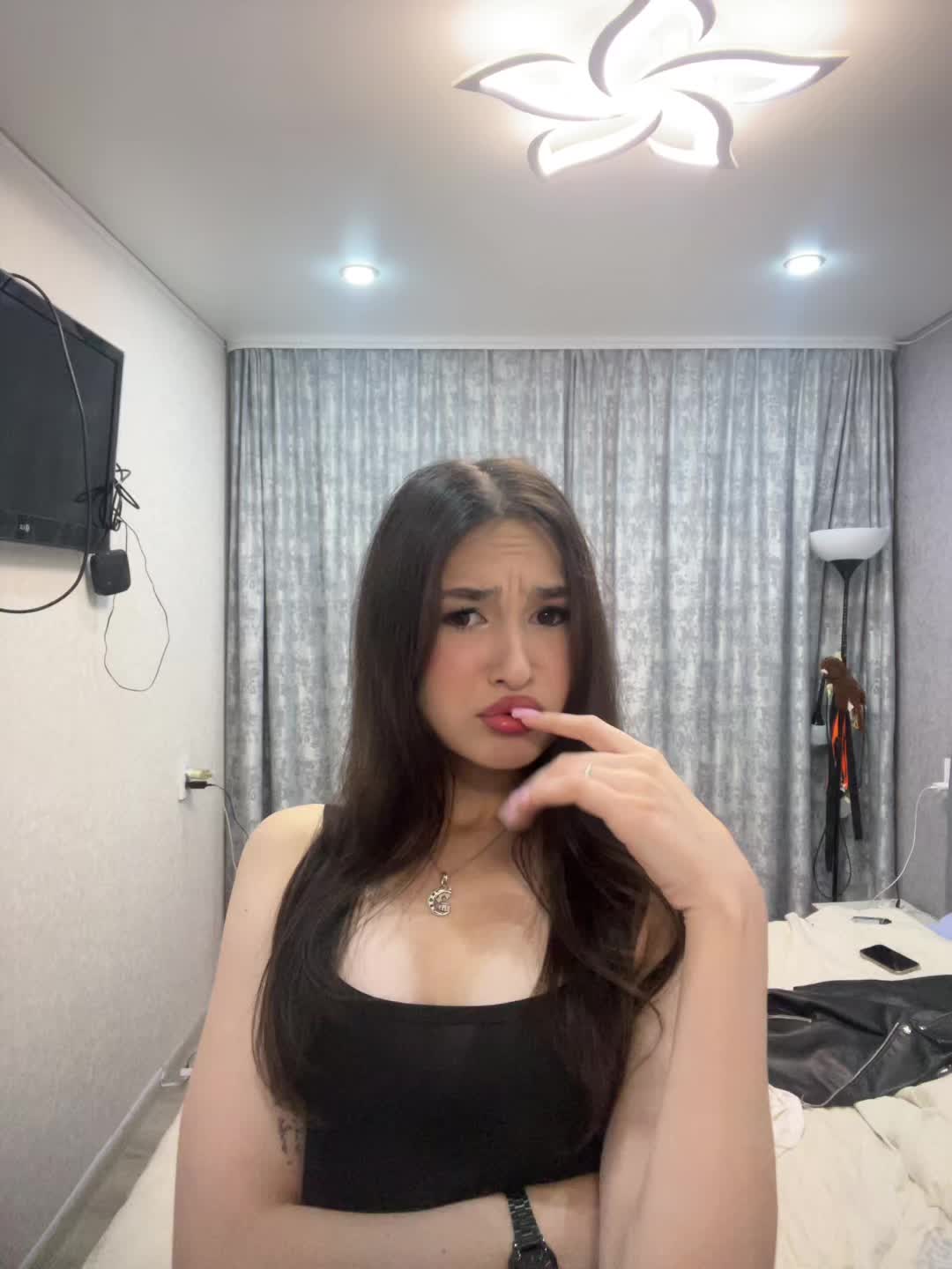 @angelina__2212