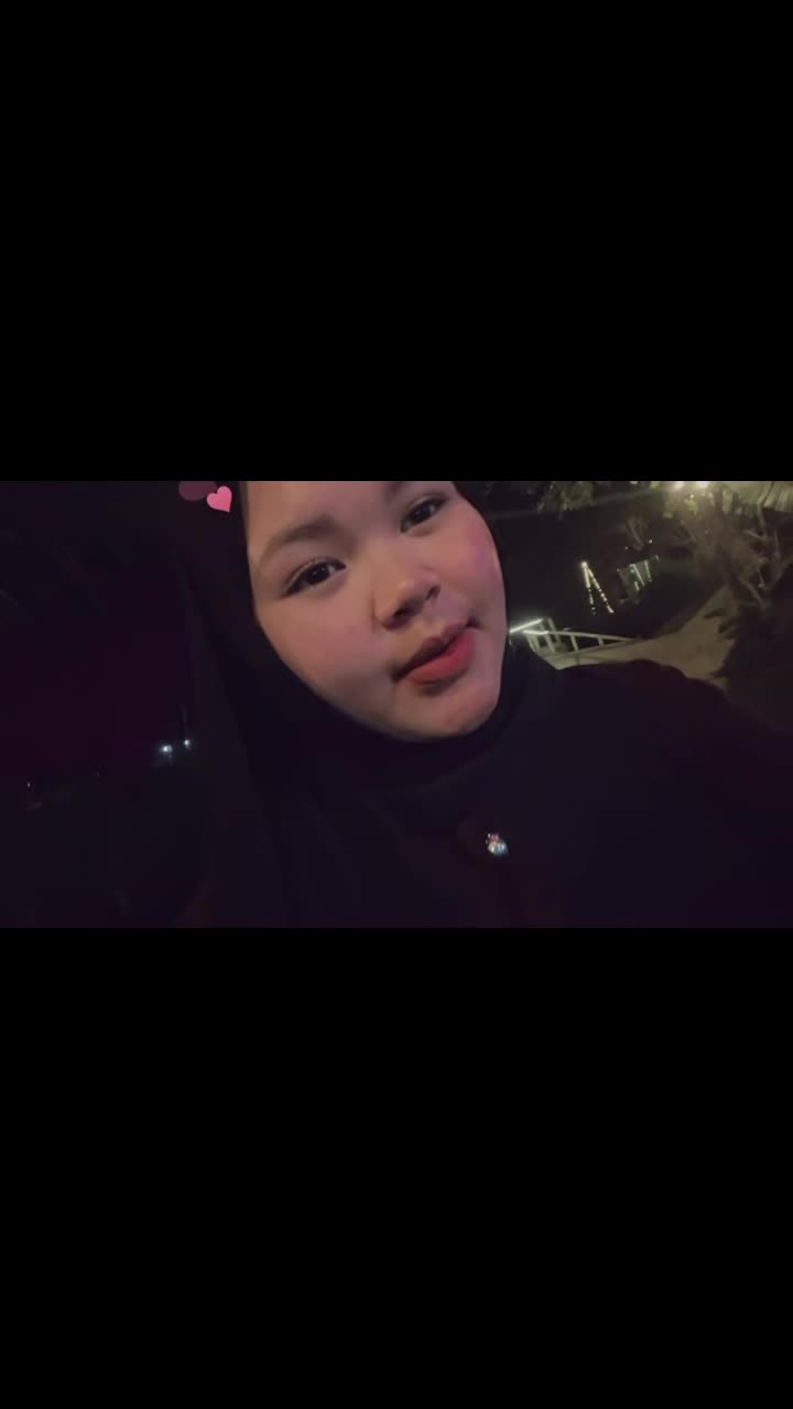 @Nisaa18