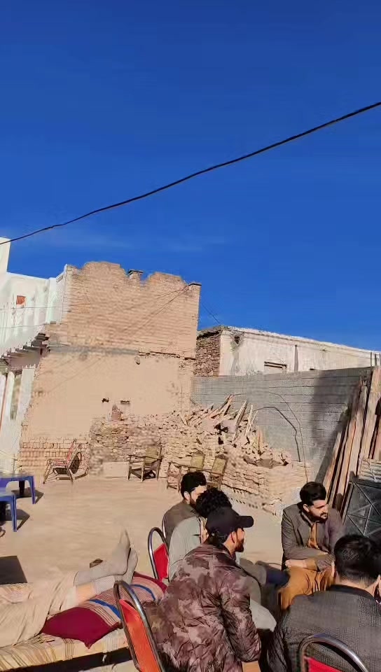 @Esa Khan