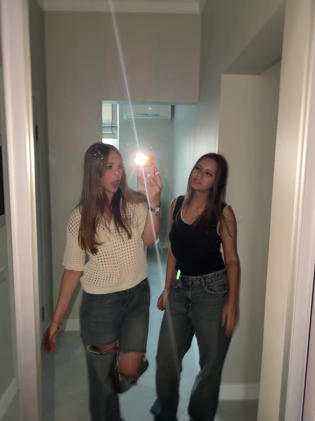 @arinkk
