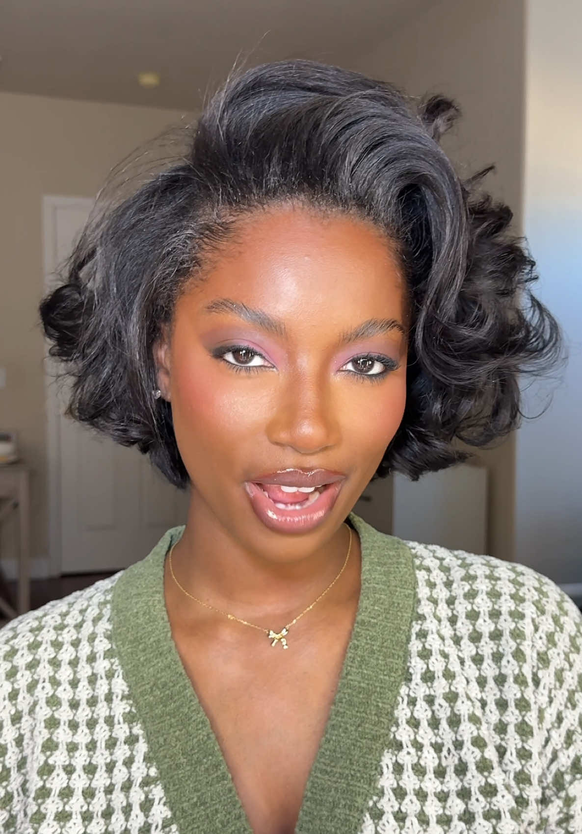 @Kayla B | Beauty Creator✨