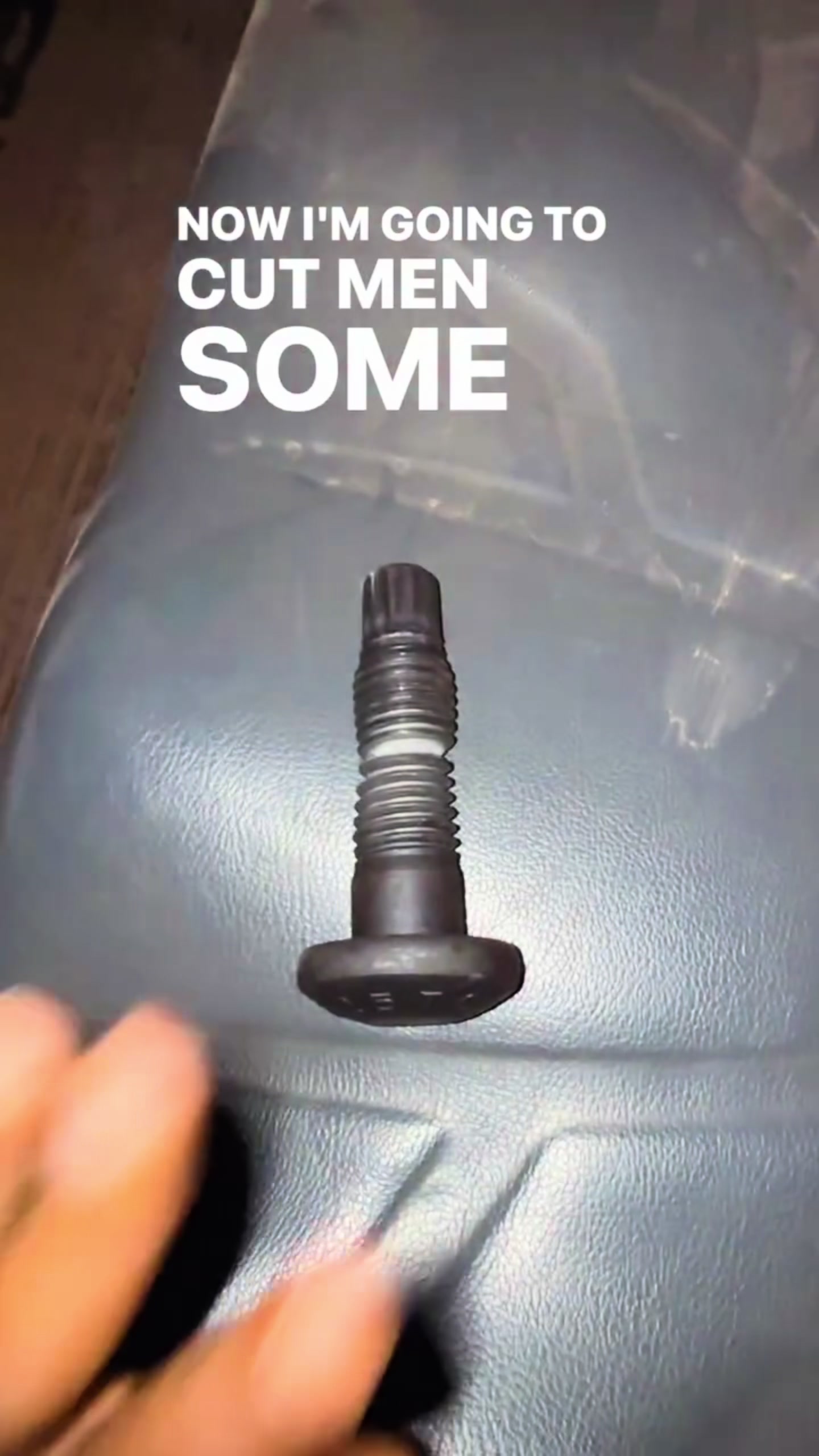 @IM6FOOTSEVEN