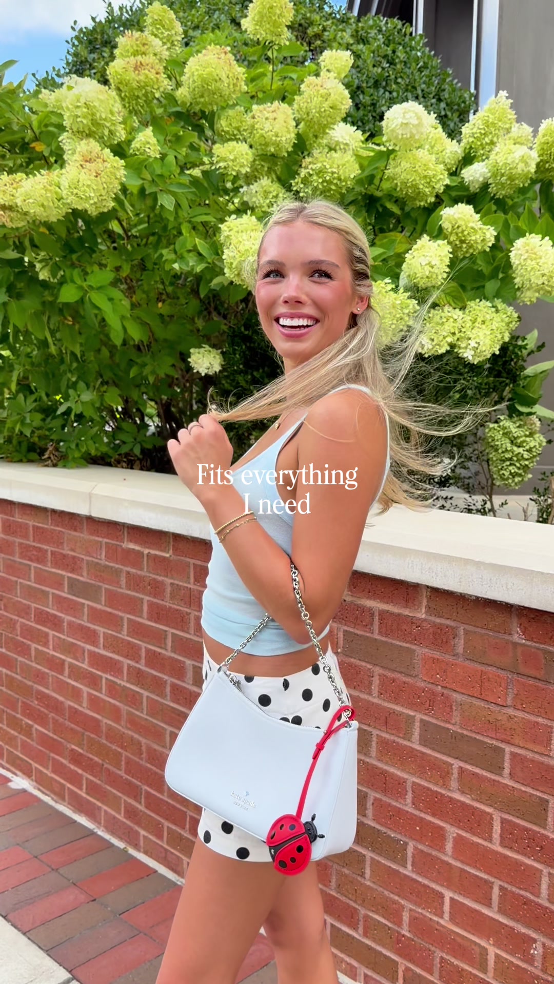 @caroline