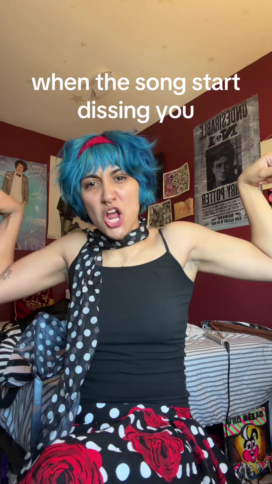 @Ava