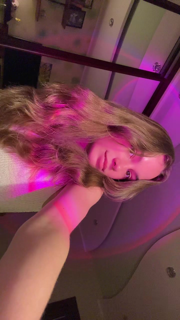 @энни