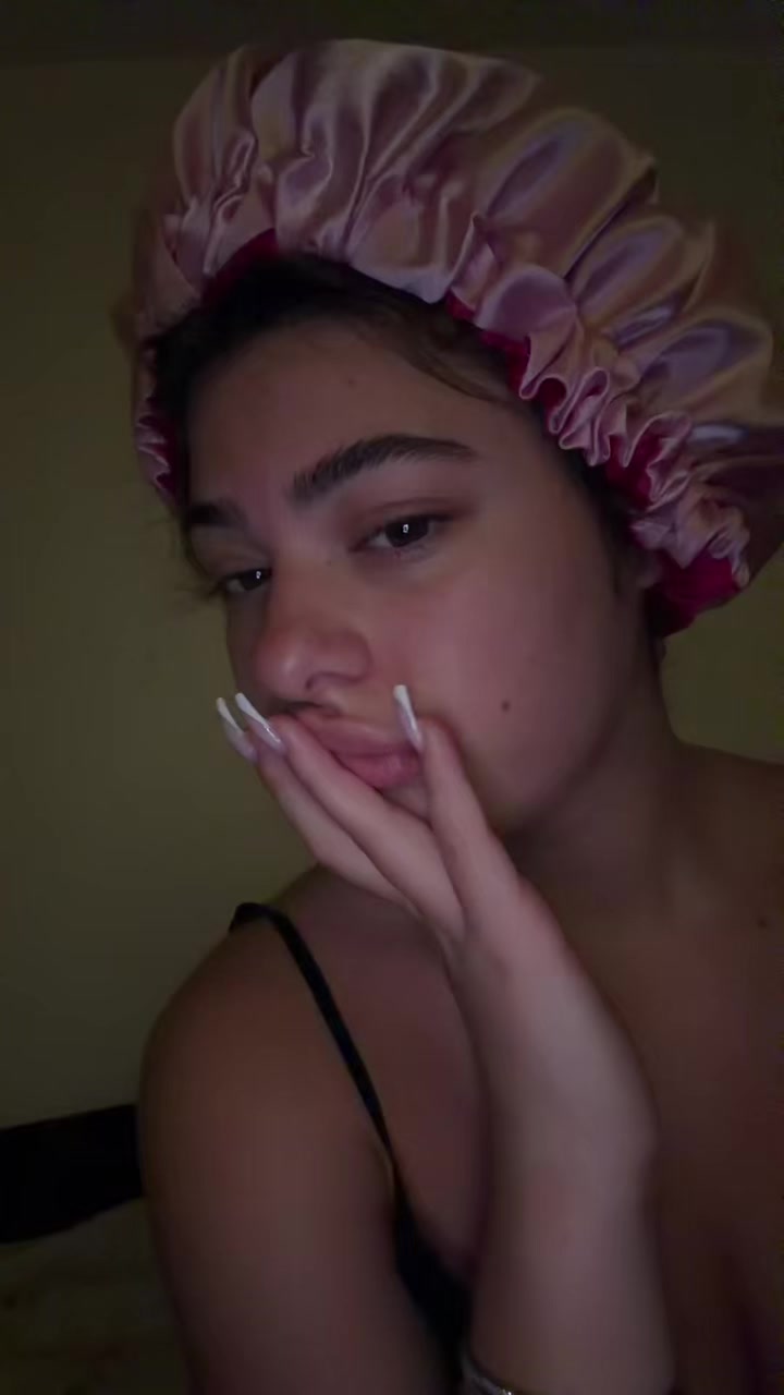 @shanagrimieri
