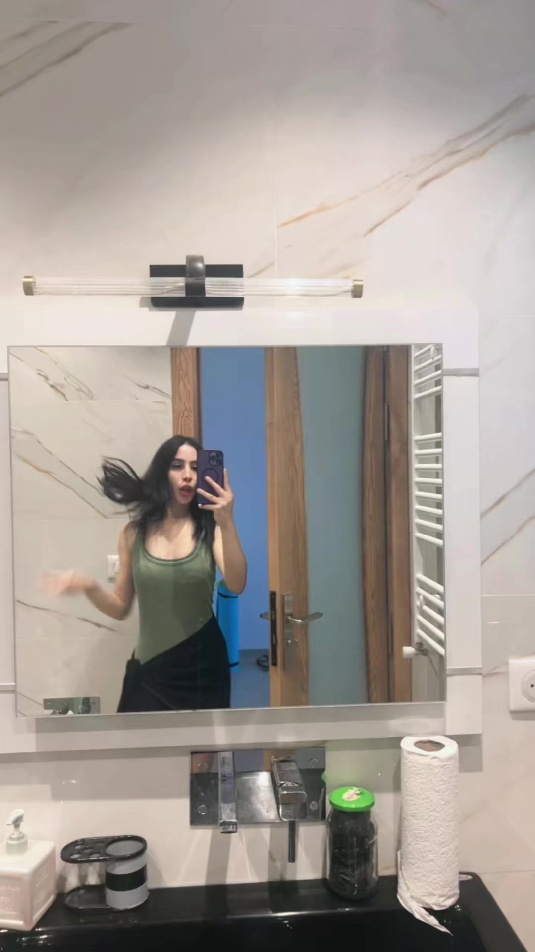@asswer17