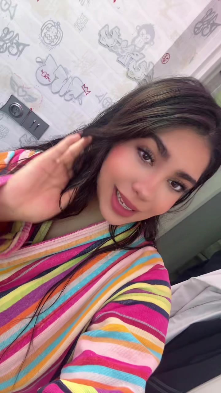 @Soorina_pr