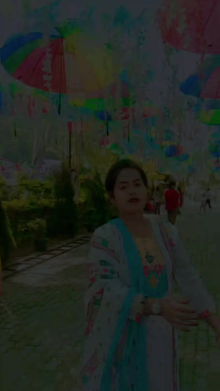 @Aliya Khan