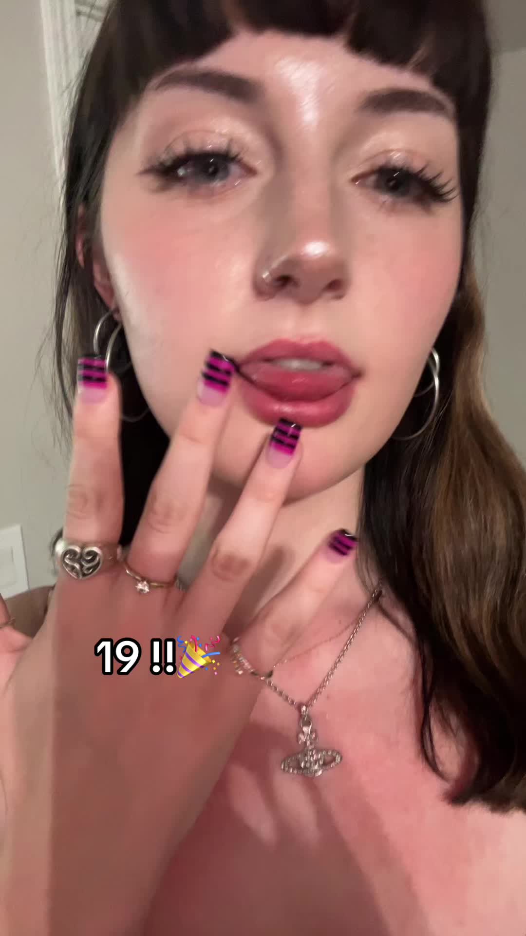 @toni