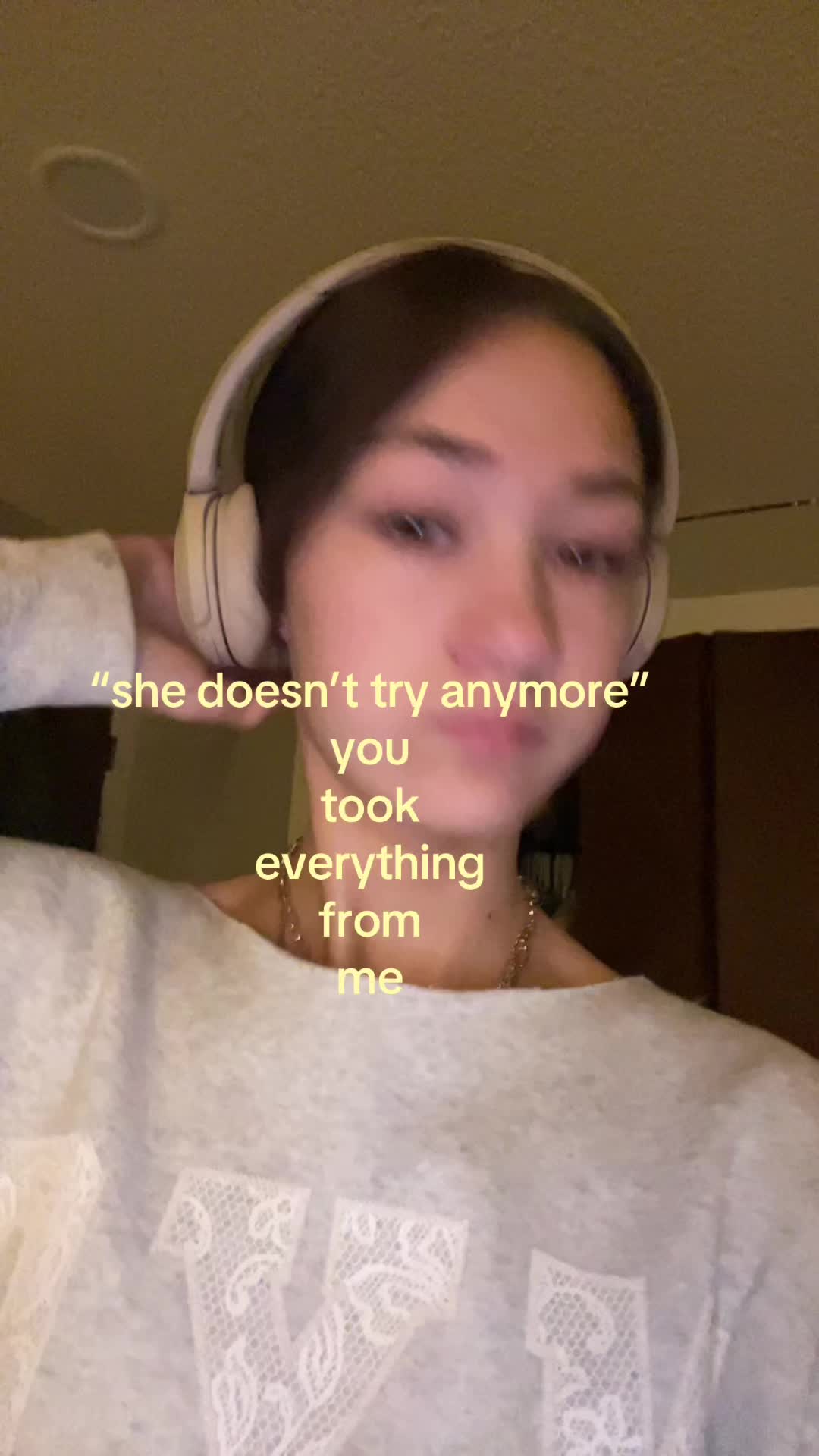 @❦