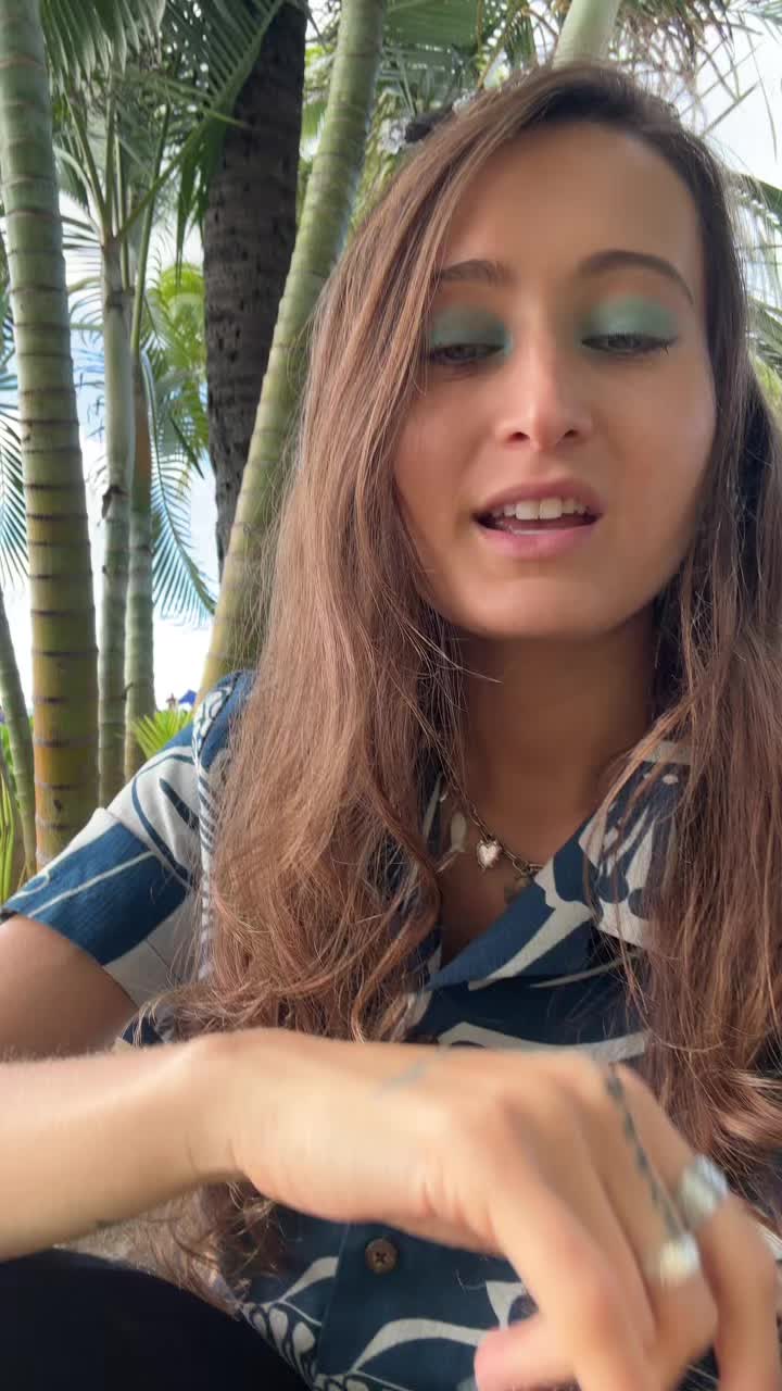 @julessearena