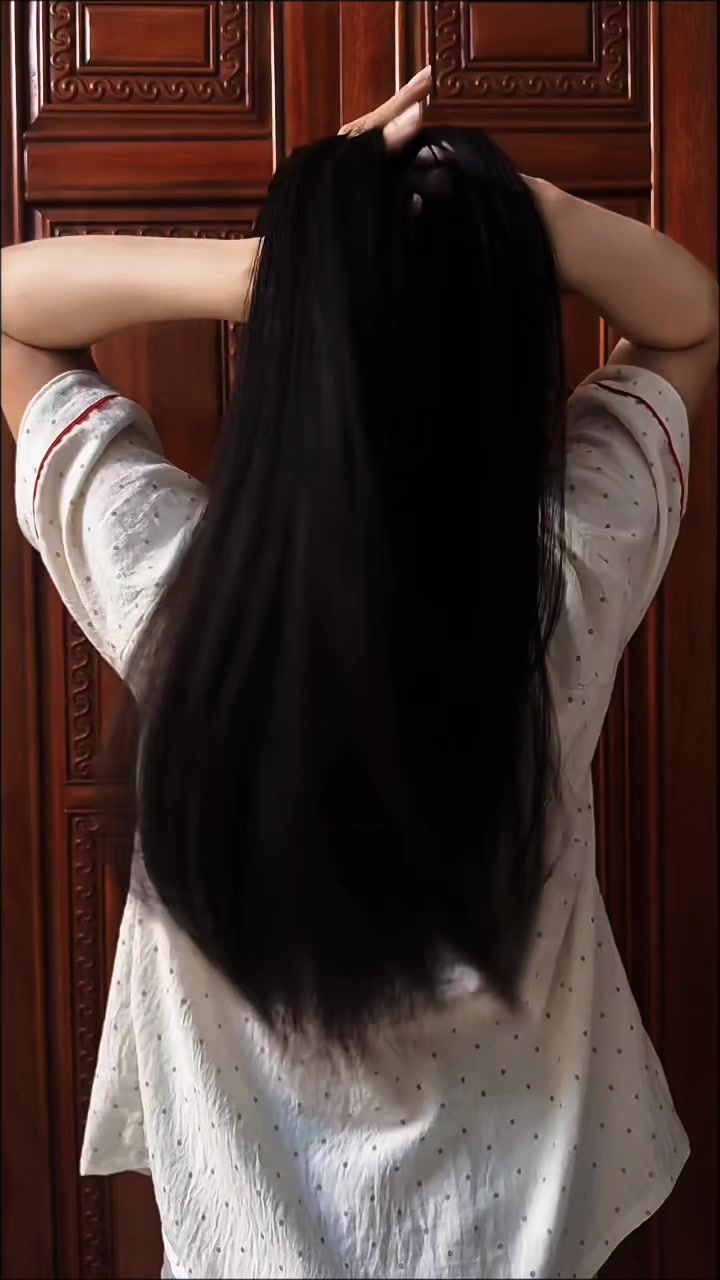@Nadhia Mn.