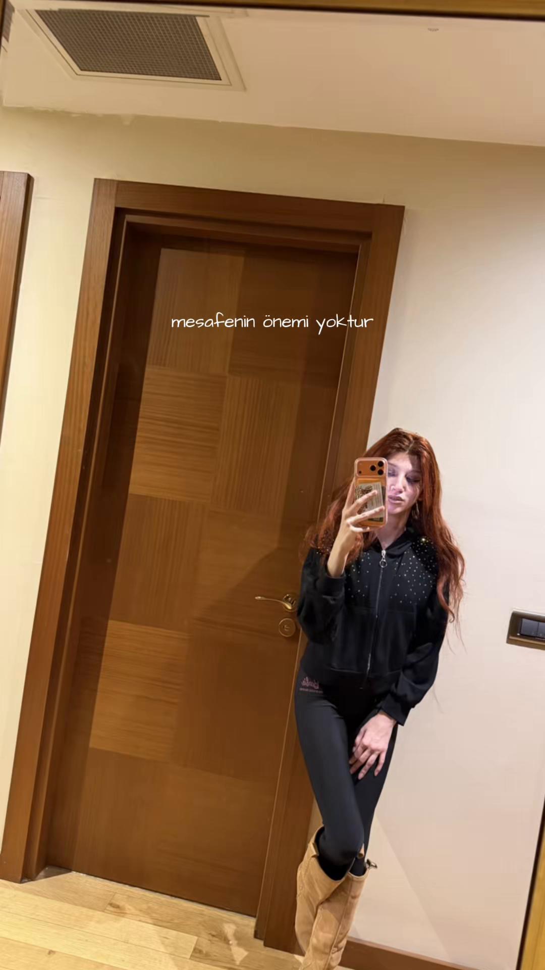 @🧡