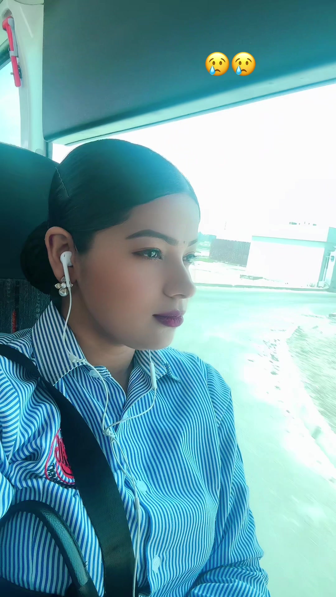 @Life is  alone 🥹