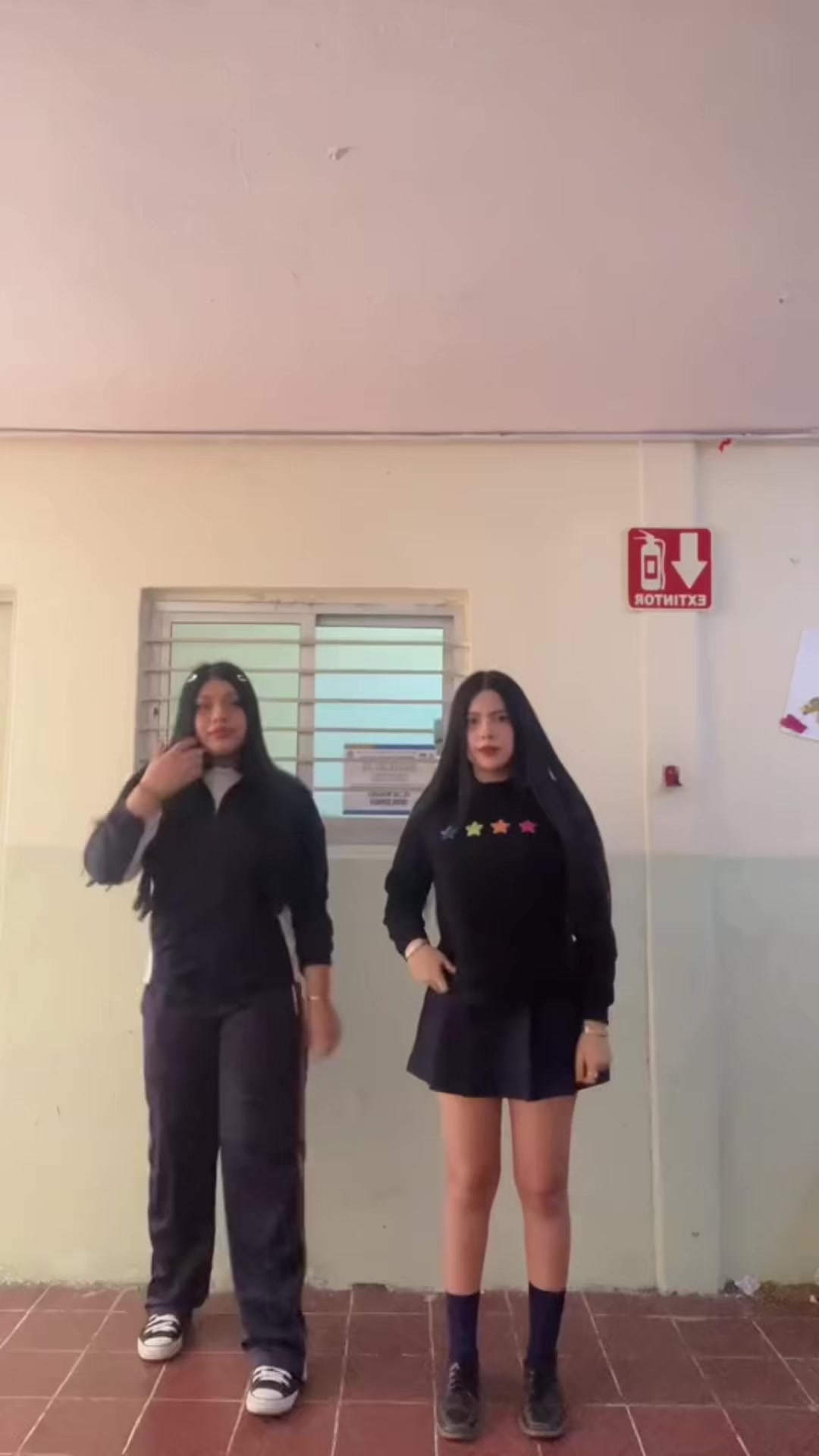 @𝐌𝐞𝐥𝐚𝐧𝐲