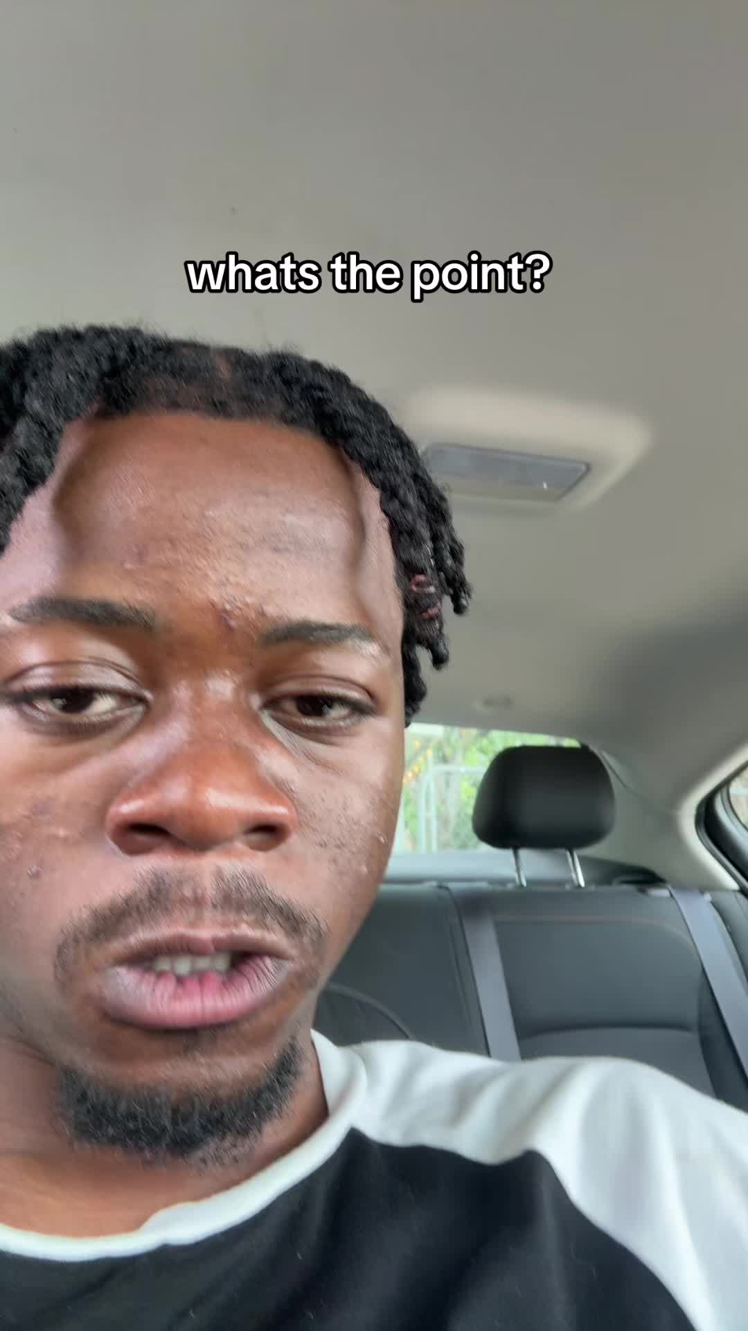 @moyoezzy